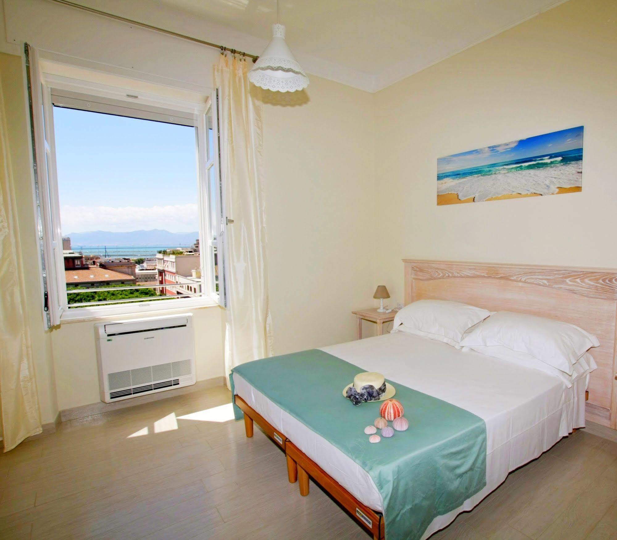 Brezza Marina Luxury Rooms Cagliari Exteriér fotografie