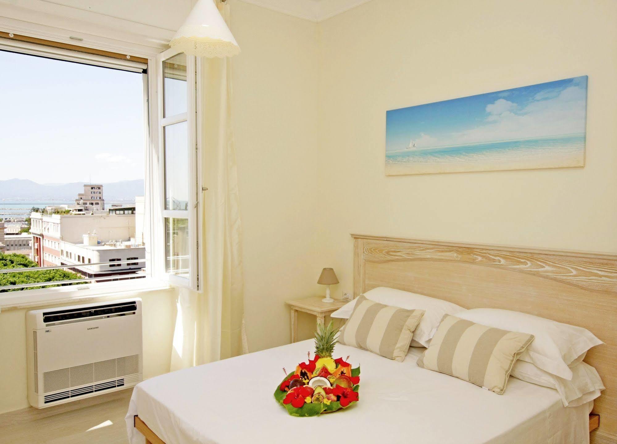 Brezza Marina Luxury Rooms Cagliari Exteriér fotografie