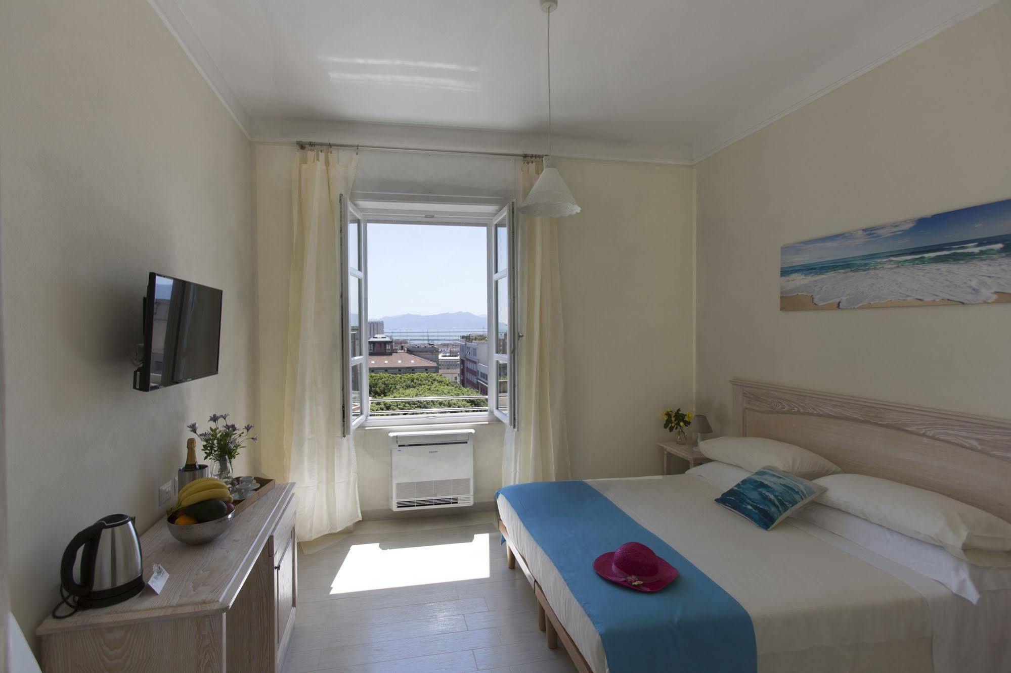 Brezza Marina Luxury Rooms Cagliari Exteriér fotografie