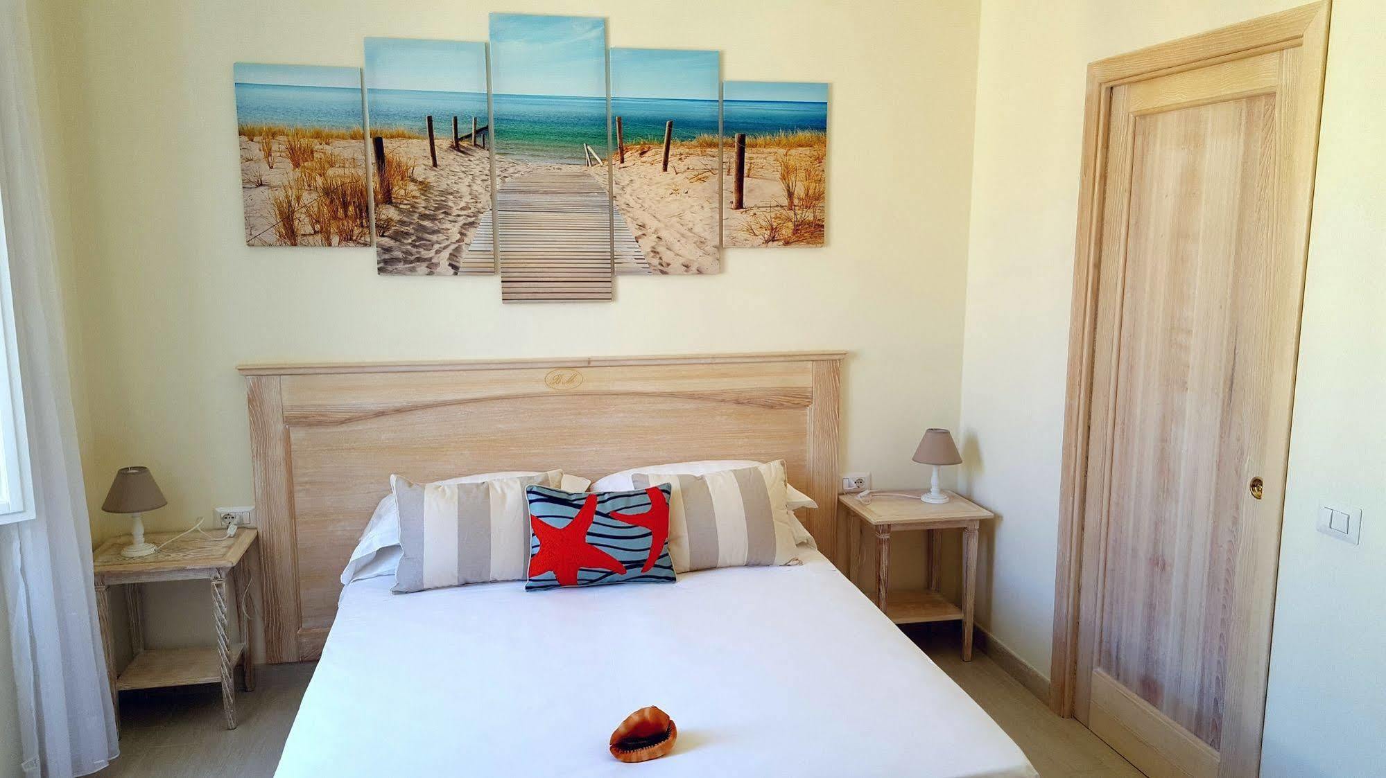Brezza Marina Luxury Rooms Cagliari Exteriér fotografie